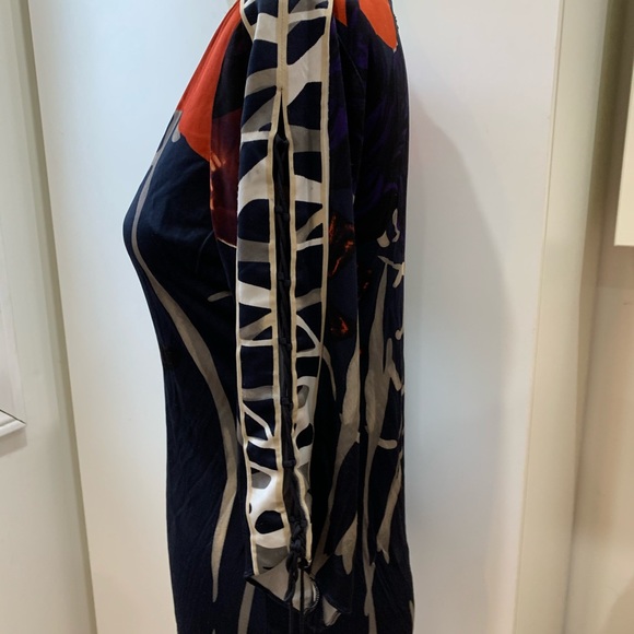 ELIE TAHARI pullover top - Picture 4 of 5